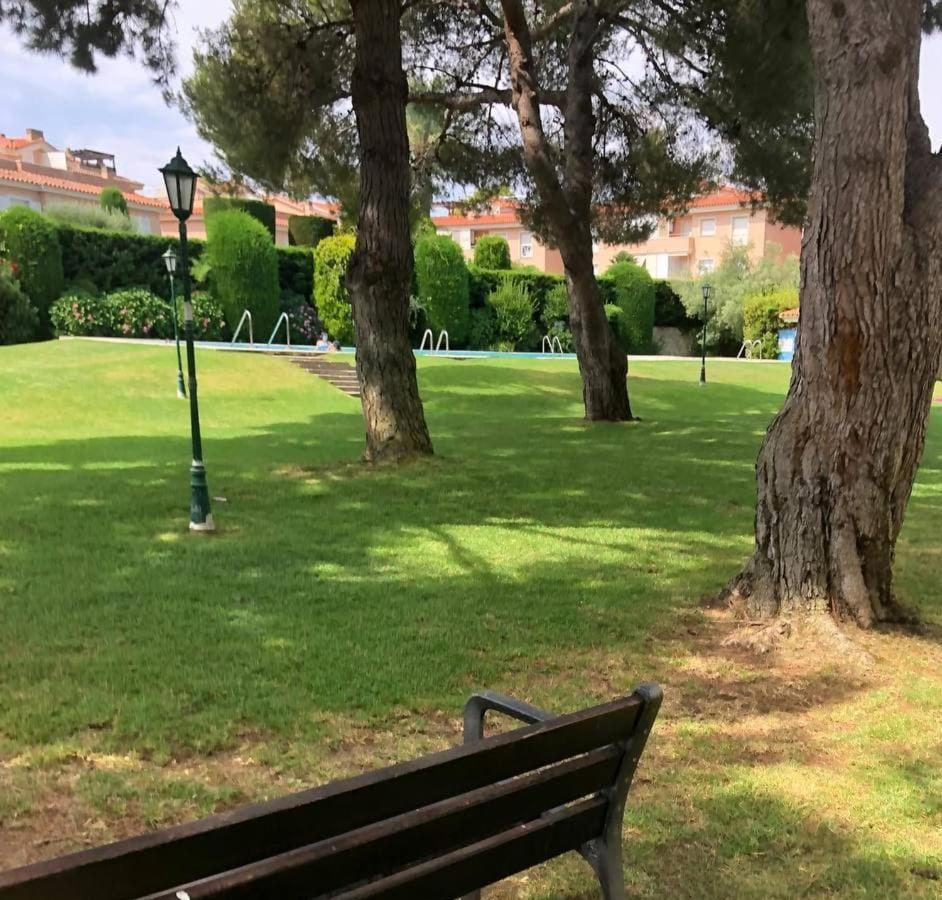 Apartamento En Platja Sant Pol S'Agaro Con Pisicina Y Jardin Сан-Фелиу-де-Гишольс Экстерьер фото