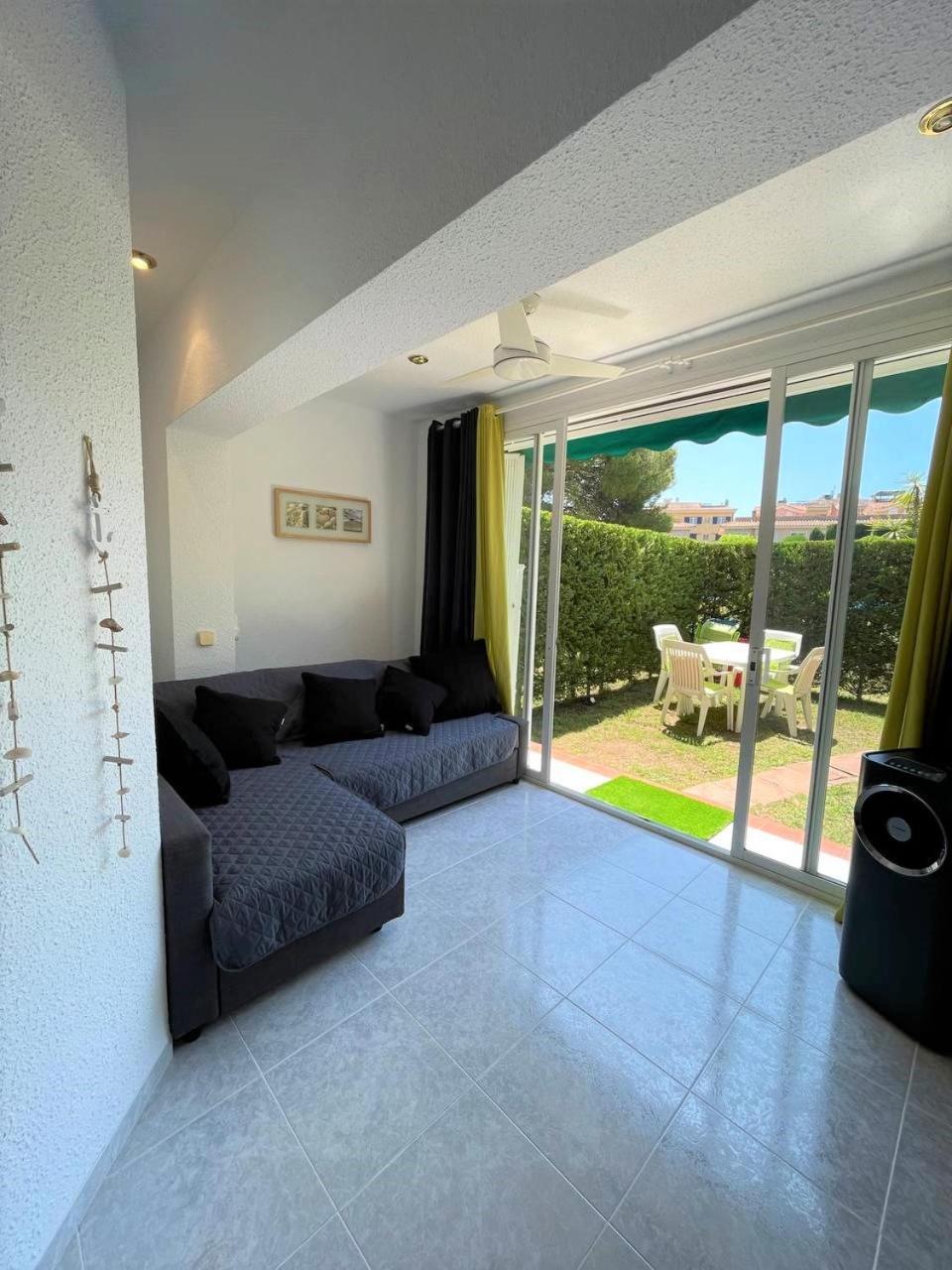 Apartamento En Platja Sant Pol S'Agaro Con Pisicina Y Jardin Сан-Фелиу-де-Гишольс Экстерьер фото