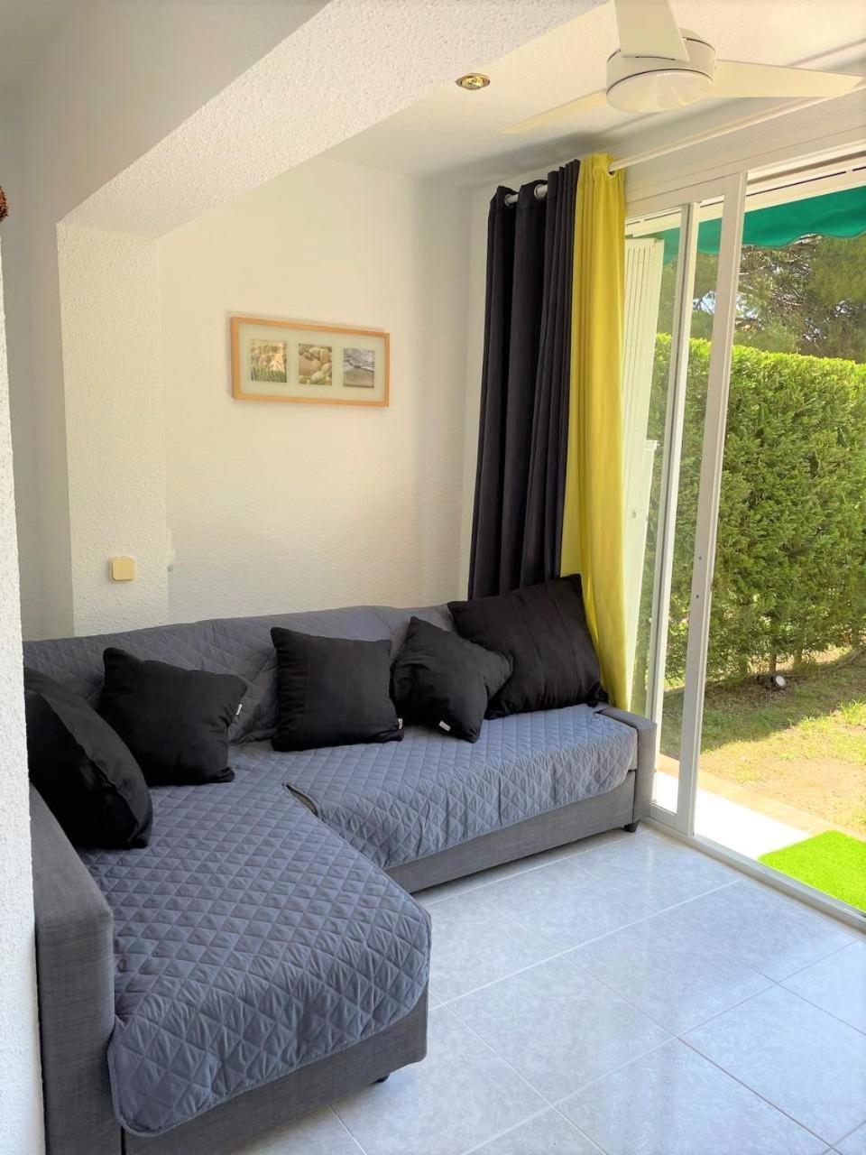 Apartamento En Platja Sant Pol S'Agaro Con Pisicina Y Jardin Сан-Фелиу-де-Гишольс Экстерьер фото